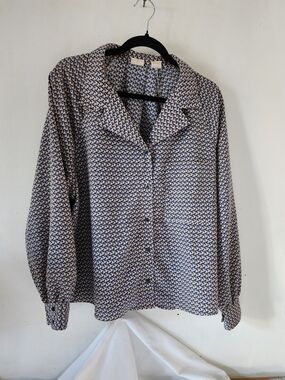 Levi's Navy and White Geometric Button-Down Shirt